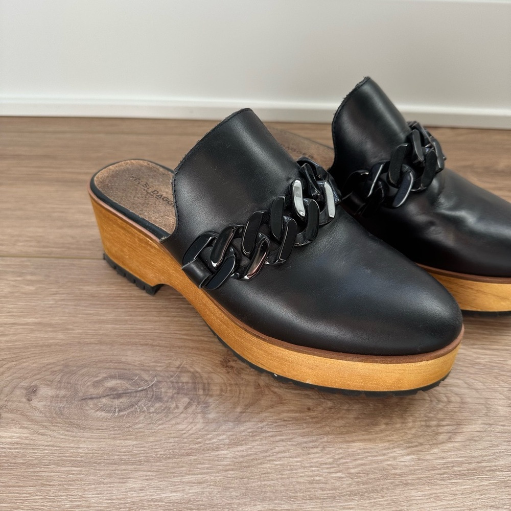 Kelsi Dagger Black Leather Mules